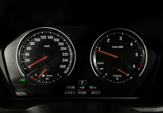 Подержанный автомобиль BMW X1 2020 года (13 фото)
