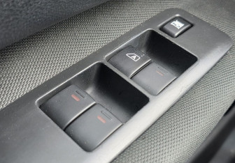 Подержанный автомобиль Nissan Qashqai 2009 года (15 фото)