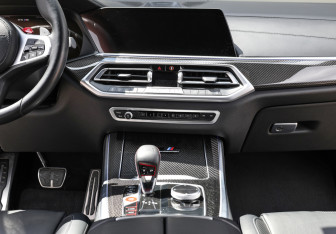 Подержанный автомобиль BMW X5 M 2021 года (16 фото)