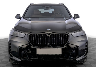 Новый BMW X5 2025 (5 фото)