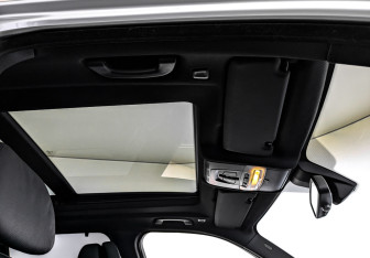 Подержанный автомобиль BMW X5 2014 года (23 фото)