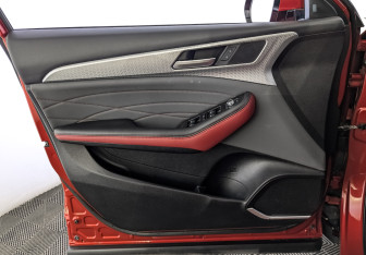 Подержанный автомобиль Haval F7x 2023 года (19 фото)