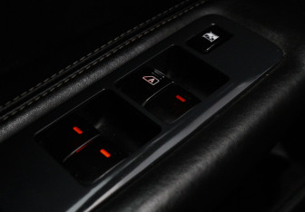 Подержанный автомобиль Nissan Qashqai 2009 года (16 фото)