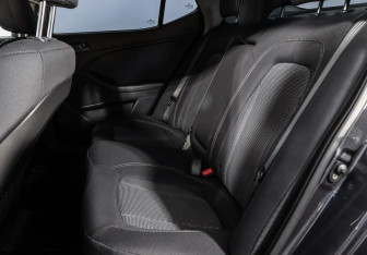 Подержанный автомобиль Kia Optima Sedan 2013 года (9 фото)