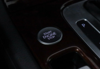 Подержанный автомобиль Volkswagen Touareg 2015 года (12 фото)