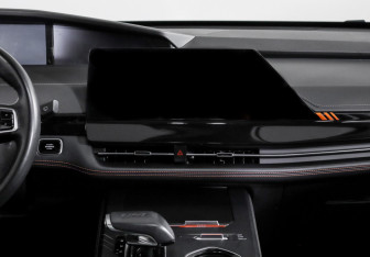 Подержанный автомобиль Changan UNI-K 2023 года (13 фото)