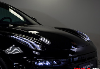 Подержанный автомобиль Zeekr 001 2023 года (34 фото)