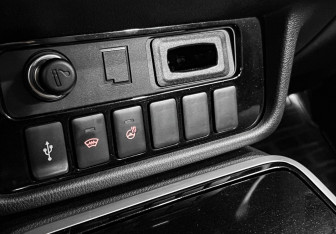 Подержанный автомобиль Mitsubishi Outlander 2021 года (26 фото)