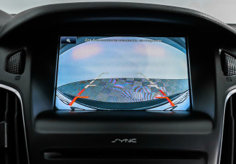 Подержанный автомобиль Ford Focus Hatchback 2016 года (11 фото)