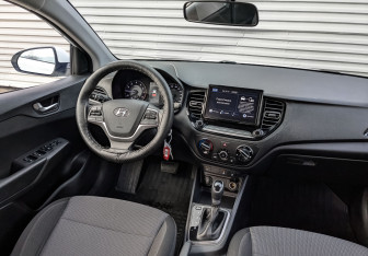 Подержанный автомобиль Hyundai Solaris Sedan 2020 года (29 фото)