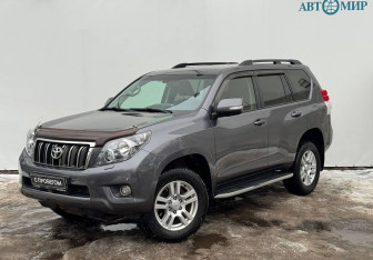 Подержанный автомобиль Toyota Land Cruiser Prado 2013 года (1 фото)