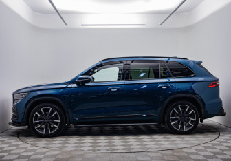 Подержанный автомобиль Geely Monjaro 2023 года (8 фото)