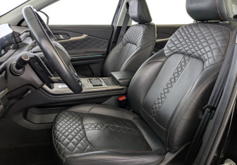 Подержанный автомобиль Exeed TXL 2022 года (21 фото)