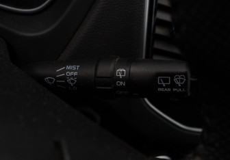 Подержанный автомобиль Geely Emgrand X7 2019 года (18 фото)