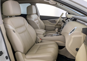 Подержанный автомобиль Nissan Murano Suv 2021 года (23 фото)