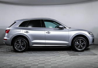 Подержанный автомобиль Audi Q5 2017 года (4 фото)