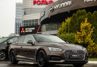 Подержанный автомобиль Audi A5 Coupe 2018 года (2 фото)