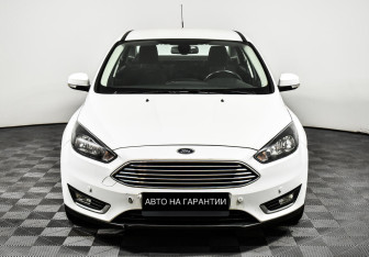 Подержанный автомобиль Ford Focus Sedan 2016 года (2 фото)