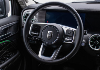 Подержанный автомобиль Tank 300 2023 года (15 фото)