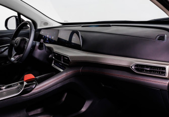 Подержанный автомобиль Changan UNI-T 2023 года (9 фото)