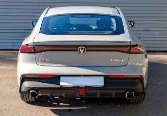 Новый Changan UNI-V 2023 (6 фото)