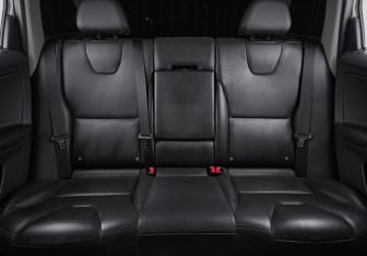 Подержанный автомобиль Volvo XC60 2017 года (23 фото)