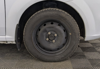 Подержанный автомобиль LADA (ВАЗ) Largus Wagon 2024 года (12 фото)