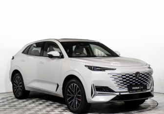 Подержанный автомобиль Changan UNI-K 2023 года (2 фото)