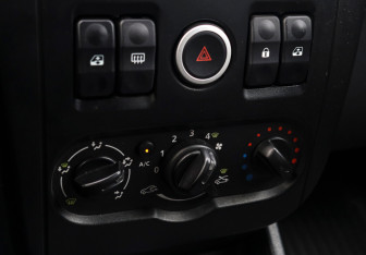 Подержанный автомобиль LADA (ВАЗ) Largus Wagon 2020 года (15 фото)