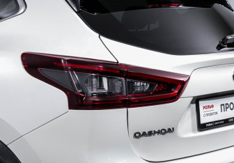 Подержанный автомобиль Nissan Qashqai 2021 года (16 фото)