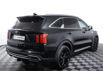 Подержанный автомобиль Kia Sorento 2020 года (5 фото)