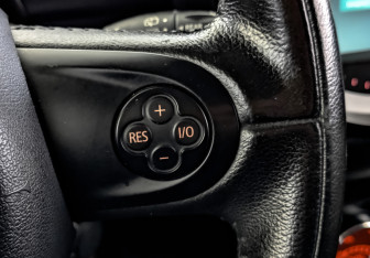 Подержанный автомобиль MINI Countryman 2012 года (28 фото)