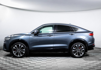 Подержанный автомобиль Geely Tugella 2023 года (8 фото)
