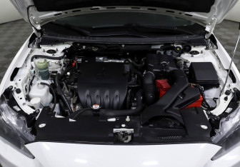 Подержанный автомобиль Mitsubishi Lancer Sedan 2013 года (7 фото)