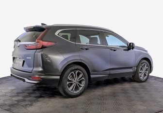 Подержанный автомобиль Honda CR-V 2021 года (5 фото)