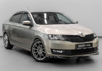 Подержанный автомобиль Skoda Rapid Liftback 2018 года (3 фото)