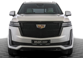 Подержанный автомобиль Cadillac Escalade Suv 2021 года (2 фото)