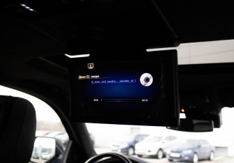 Подержанный автомобиль Cadillac Escalade Suv 2016 года (18 фото)