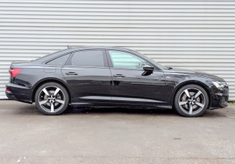 Подержанный автомобиль Audi A6 Sedan 2018 года (4 фото)