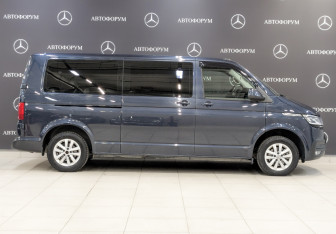 Подержанный автомобиль Volkswagen Caravelle 2020 года (4 фото)