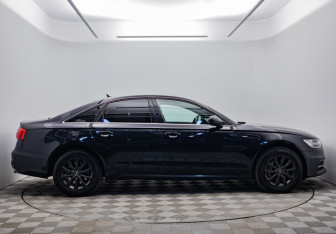 Подержанный автомобиль Audi A6 Sedan 2013 года (6 фото)