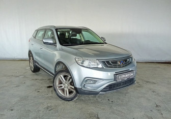 Подержанный автомобиль Geely Atlas 2018 года (3 фото)