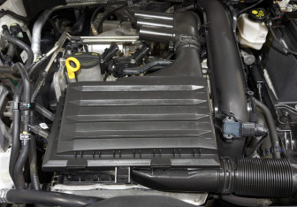 Подержанный автомобиль Skoda Octavia Liftback 2023 года (9 фото)