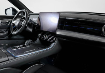 Подержанный автомобиль GAC GS8 2024 года (9 фото)