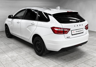 Подержанный автомобиль LADA (ВАЗ) Vesta Wagon 2019 года (7 фото)