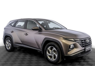Подержанный автомобиль Hyundai Tucson 2022 года (3 фото)