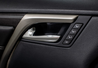 Подержанный автомобиль Lexus RX 2016 года (18 фото)