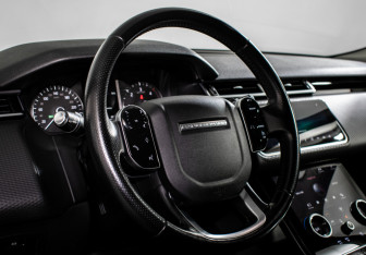Подержанный автомобиль Land Rover Range Rover Velar 2018 года (13 фото)