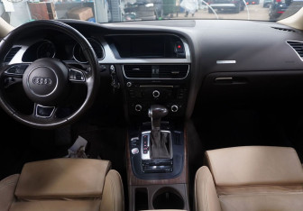 Подержанный автомобиль Audi A5 Liftback 2016 года (12 фото)