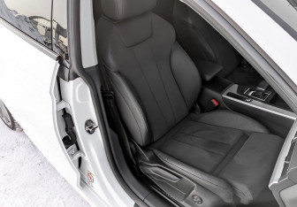 Подержанный автомобиль Audi A5 Liftback 2024 года (23 фото)